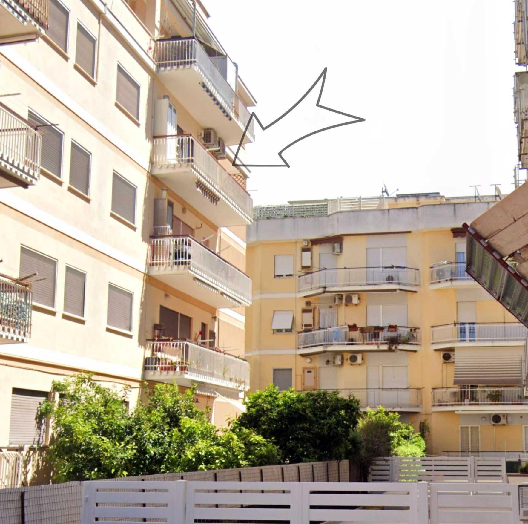 Casa Del Sole, In Via Sicilia Vicino Al Mare Apartment แตร์ราชินา ภายนอก รูปภาพ